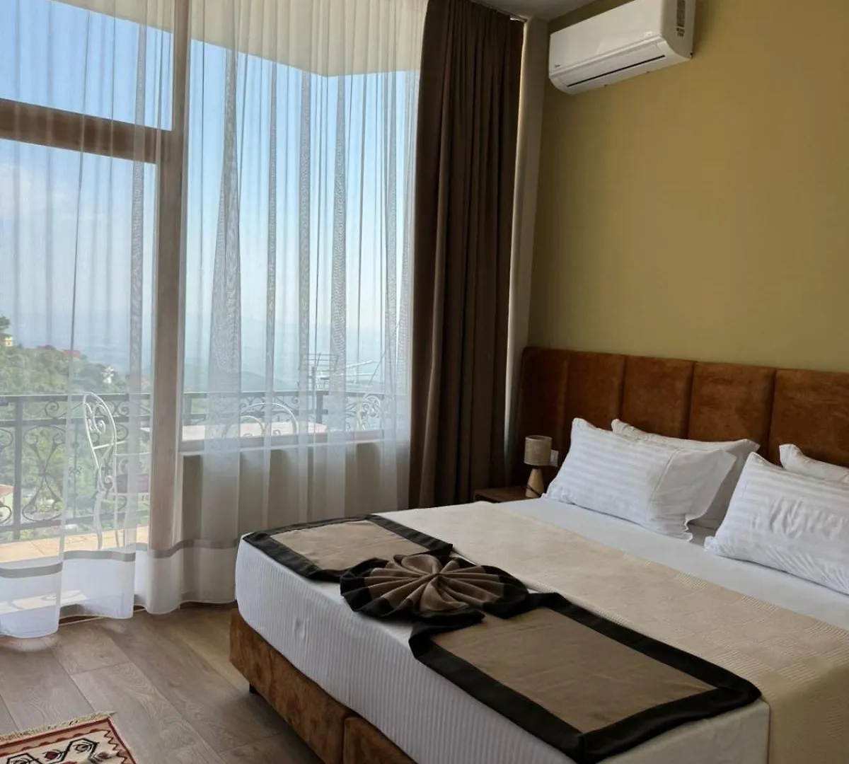 Villa Castriota Kruje 0*,  Albania