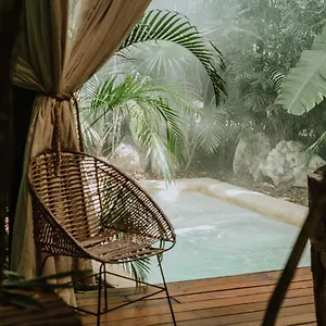 copal-tulum-hotel.quintano-roohotels.com/